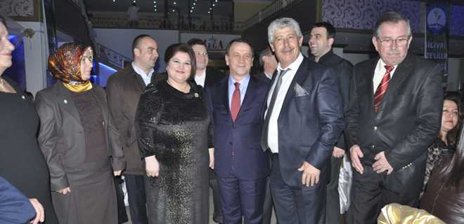 Işıklar Rizelilerin Coşkusuna Ortak Oldu