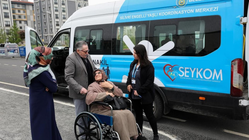 SİLİVRİ BELEDIYESI’NDE HASTA NAKİL HİZMETLERİ SÜRÜYOR 