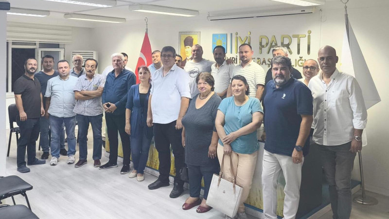 SİLİVRİ İYİ PARTİ’DE YÖNETİM ŞEKİLLENDİ