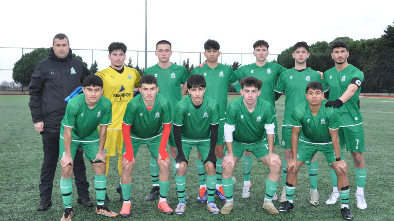 BU ŞAMPİYON ÇOK FARKLI ( 7 – 0 )       
