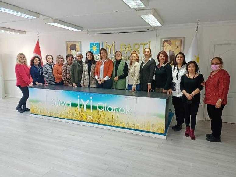İL BÖLGE SORUMLUSU UYGUR GÜNEŞİN KADINLARINI ZİYARET ETTİ