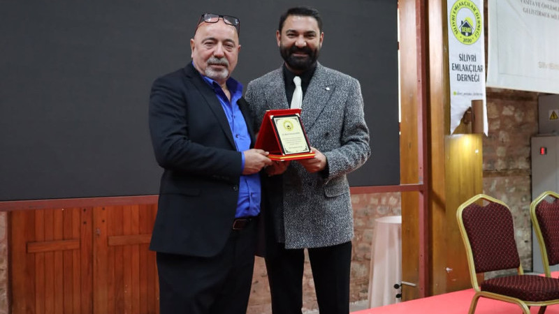 Silivri Emlakçılarında Yeni Dönem: Başkanlığa Ali Şahin Seçildi