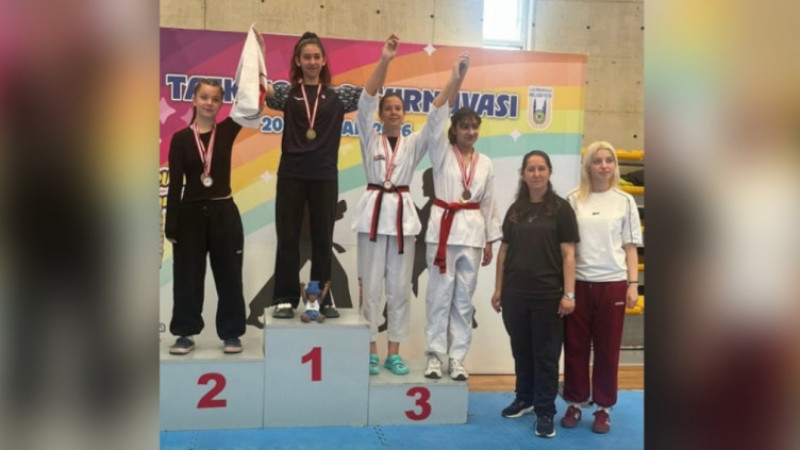 BAŞAK SOYDAŞ’TAN LÜLEBURGAZ’DA ALTIN ZAFER