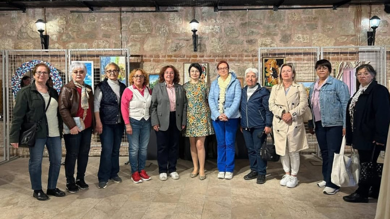 KADIN EMEĞİ “NEFES” SERGİSİNDE SANATA DÖNÜŞTÜ