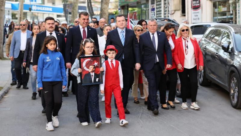 Silivri’de 19 Mayıs Coşkusu: “Bağımsızlık Meşalesi Gençlerle Yanıyor”