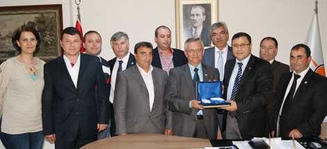 SİBESO, AK Parti'yi Ziyaret Etti